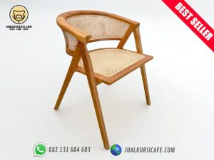 model kursi cafe kayu jati kombinasi rotan